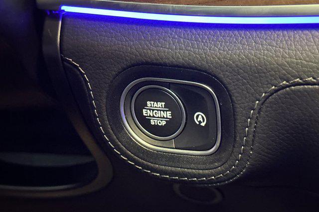 new 2025 Mercedes-Benz GLS 450 car, priced at $93,080