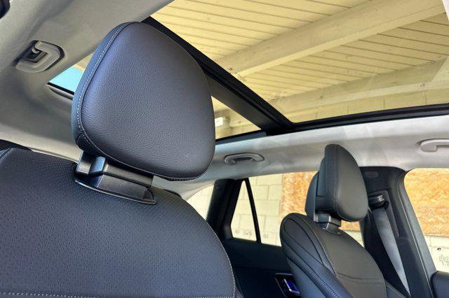 new 2025 Mercedes-Benz GLC 350e car, priced at $63,395