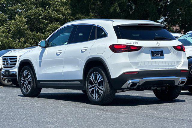 new 2026 Mercedes-Benz GLA 250 car, priced at $43,455