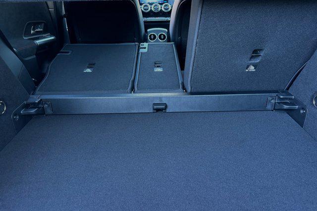 new 2025 Mercedes-Benz GLA 250 car, priced at $51,045