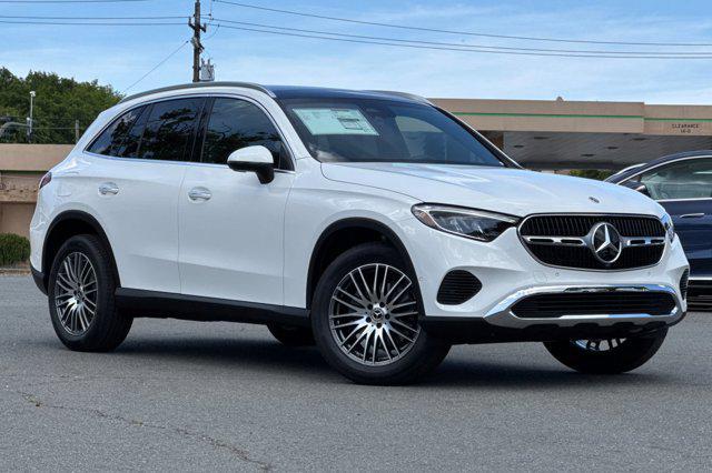 new 2025 Mercedes-Benz GLC 300 car, priced at $54,695