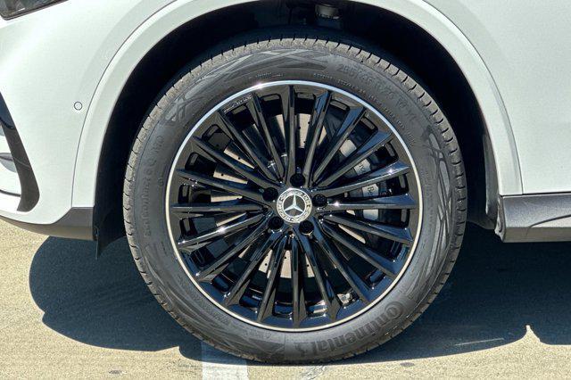 new 2025 Mercedes-Benz GLC 350e car, priced at $68,495