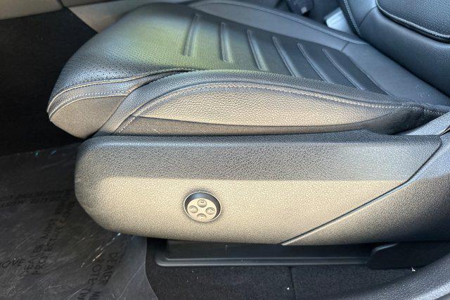 new 2025 Mercedes-Benz GLC 350e car, priced at $68,495