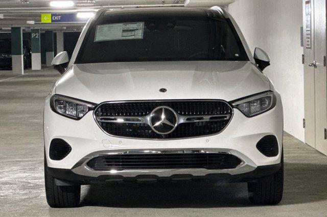 new 2026 Mercedes-Benz GLC 300 car