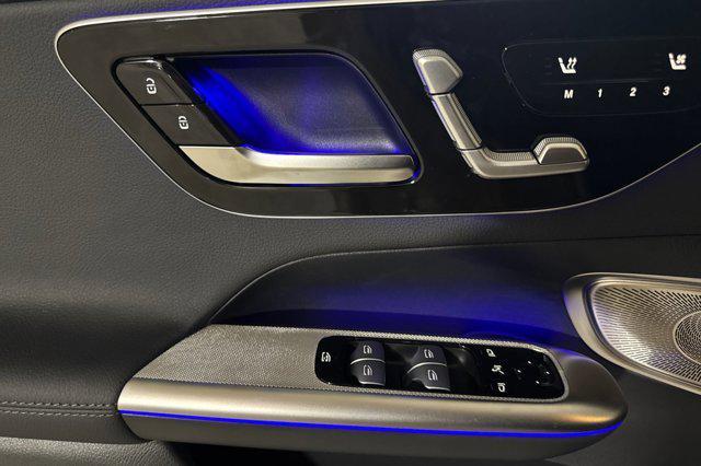 new 2026 Mercedes-Benz GLC 300 car