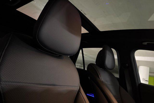 new 2026 Mercedes-Benz GLC 300 car