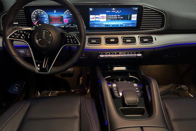 new 2025 Mercedes-Benz GLE 450 car, priced at $78,315