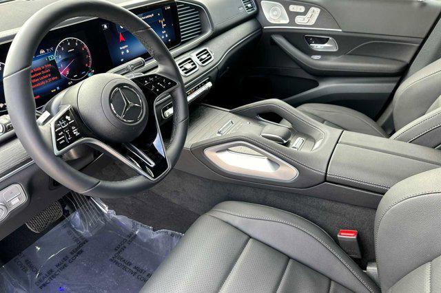 new 2025 Mercedes-Benz GLE 450 car, priced at $88,485