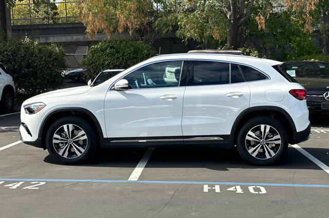 new 2026 Mercedes-Benz GLA 250 car, priced at $45,140