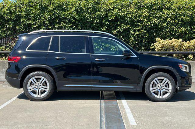 used 2020 Mercedes-Benz GLB 250 car, priced at $22,999