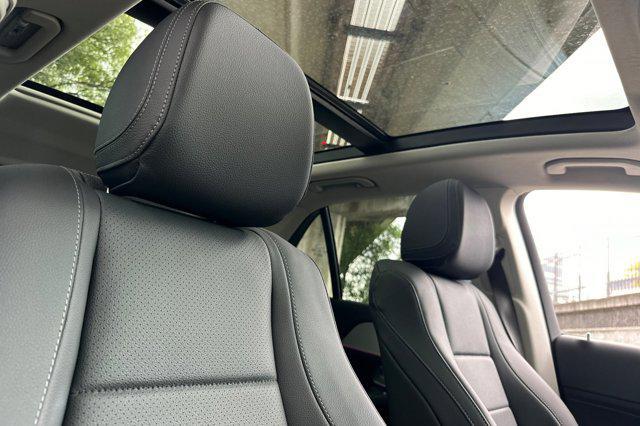 new 2026 Mercedes-Benz GLE 450e car, priced at $74,705