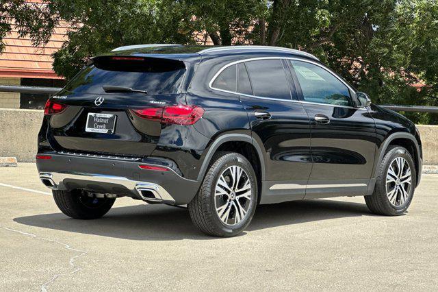 new 2025 Mercedes-Benz GLA 250 car, priced at $47,295