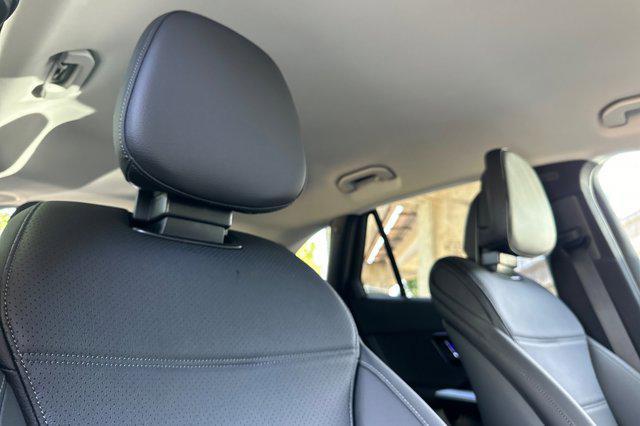 new 2025 Mercedes-Benz GLC 350e car, priced at $62,995