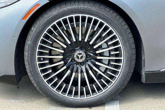 used 2022 Mercedes-Benz EQS 580 car, priced at $51,999