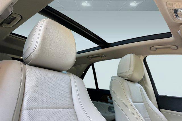 used 2022 Mercedes-Benz GLE 350 car, priced at $39,886