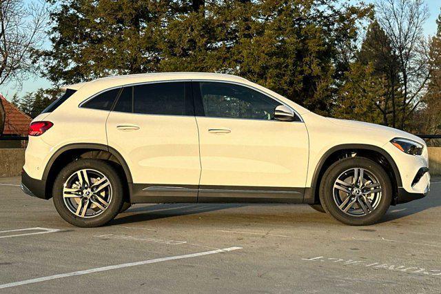 new 2025 Mercedes-Benz GLA 250 car, priced at $49,850