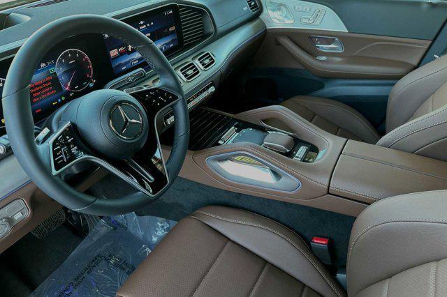 new 2025 Mercedes-Benz GLS 450 car, priced at $92,615