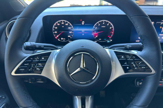new 2026 Mercedes-Benz GLB 250 car, priced at $47,440