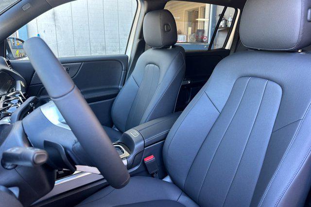 new 2026 Mercedes-Benz GLB 250 car, priced at $47,440