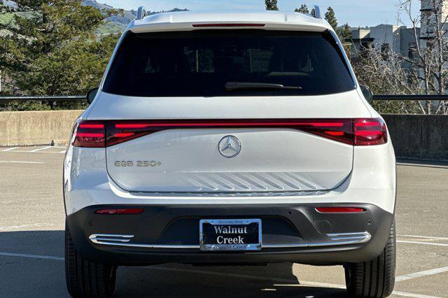 new 2025 Mercedes-Benz EQB 250 car, priced at $55,345