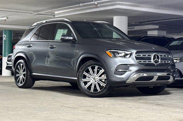 new 2025 Mercedes-Benz GLE 450e car, priced at $78,835