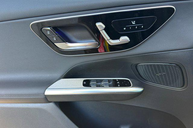 new 2025 Mercedes-Benz GLC 350e car, priced at $63,395