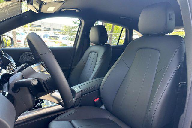new 2026 Mercedes-Benz GLA 250 car