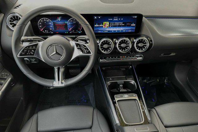 new 2025 Mercedes-Benz GLA 250 car, priced at $45,095