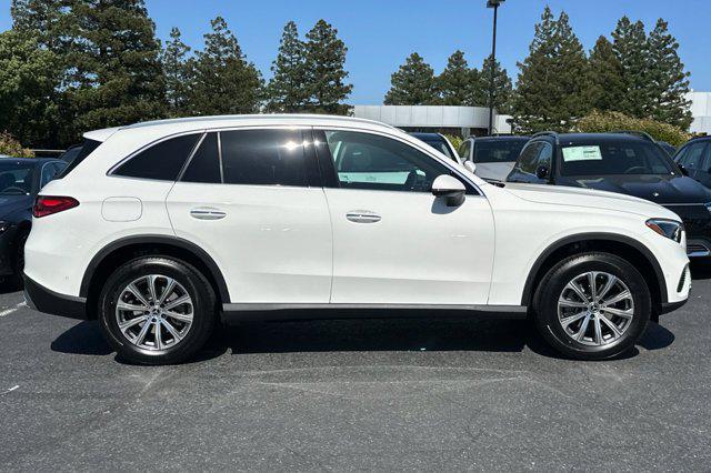 new 2025 Mercedes-Benz GLC 300 car, priced at $53,270