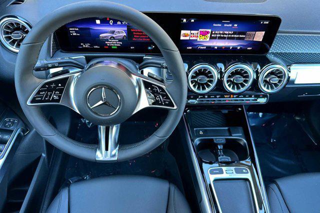 new 2024 Mercedes-Benz EQB 300 car, priced at $61,595