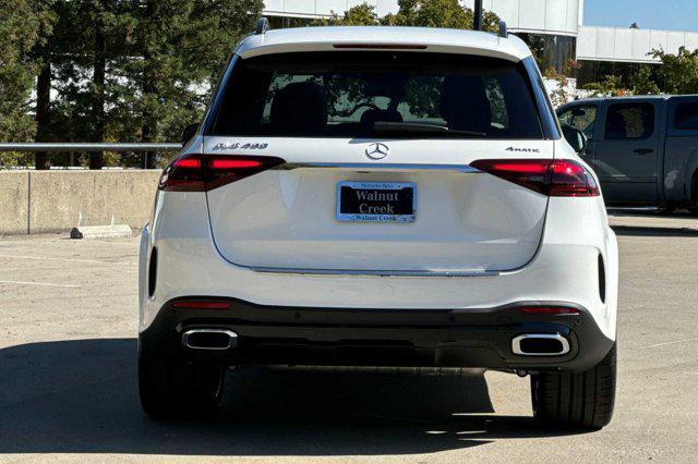 new 2025 Mercedes-Benz GLE 450 car, priced at $84,205