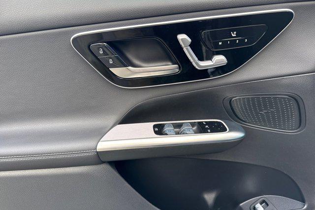 new 2025 Mercedes-Benz GLC 350e car, priced at $62,745