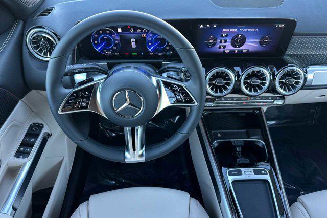 new 2024 Mercedes-Benz EQB 300 car, priced at $62,345