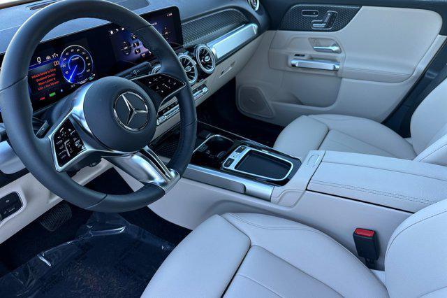 new 2024 Mercedes-Benz EQB 300 car, priced at $62,345