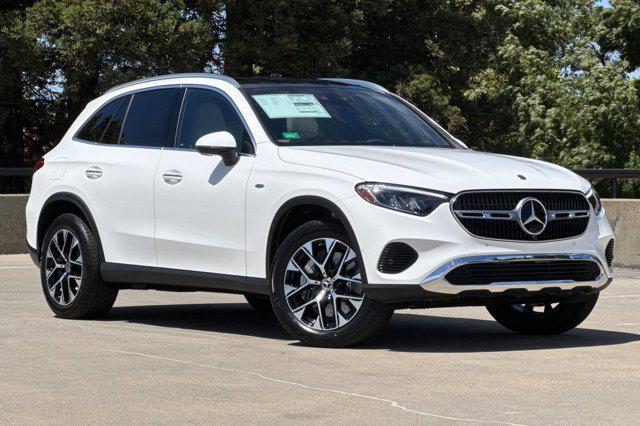 new 2025 Mercedes-Benz GLC 350e car, priced at $67,915