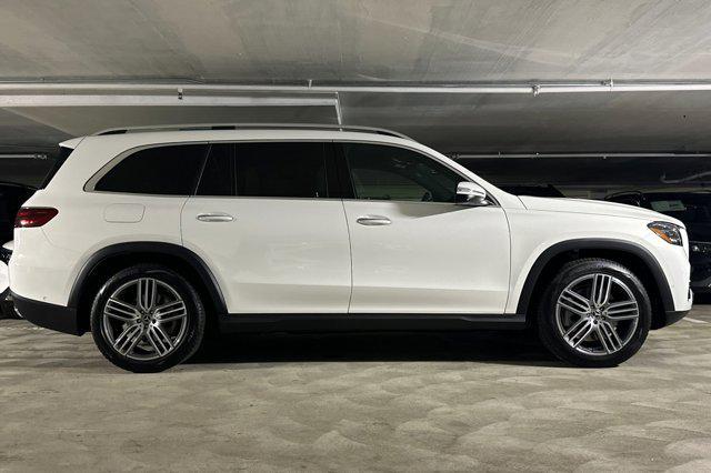 new 2025 Mercedes-Benz GLS 450 car, priced at $91,775