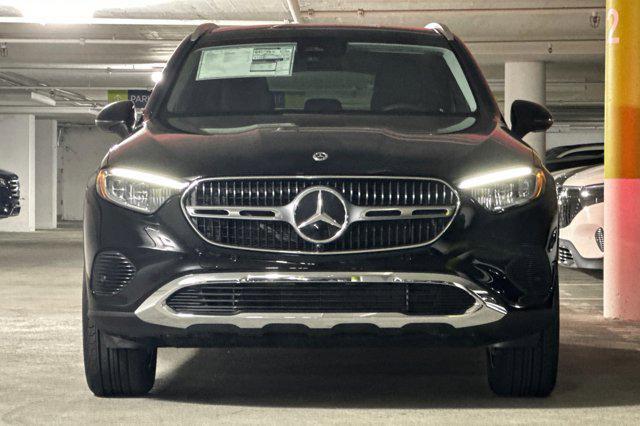 new 2025 Mercedes-Benz GLC 350e car