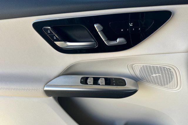 new 2025 Mercedes-Benz GLC 350e car, priced at $61,895