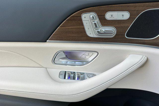 new 2025 Mercedes-Benz GLE 450e car, priced at $76,110