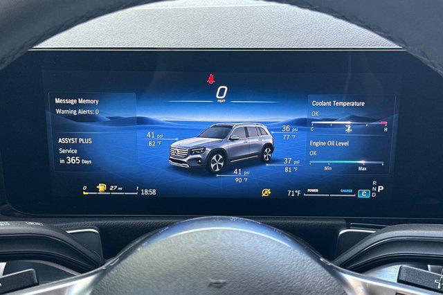 new 2026 Mercedes-Benz GLB 250 car