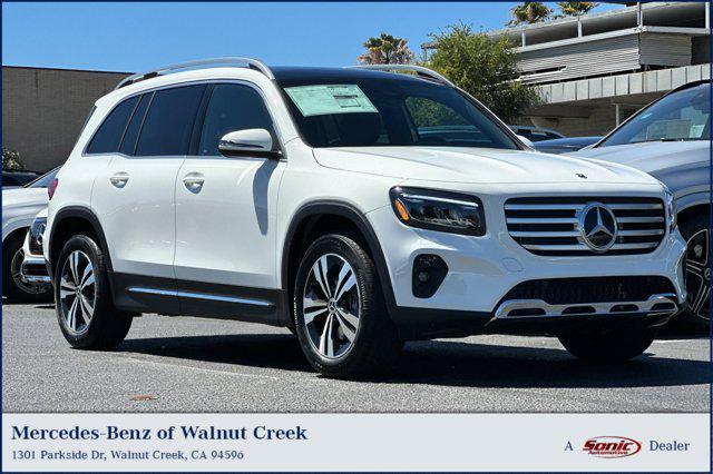new 2026 Mercedes-Benz GLB 250 car