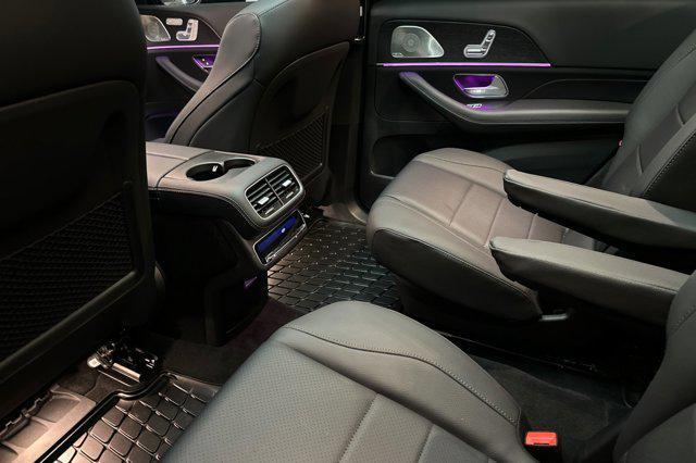 new 2025 Mercedes-Benz GLS 450 car, priced at $91,945