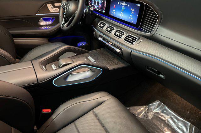 new 2025 Mercedes-Benz GLS 450 car, priced at $91,945