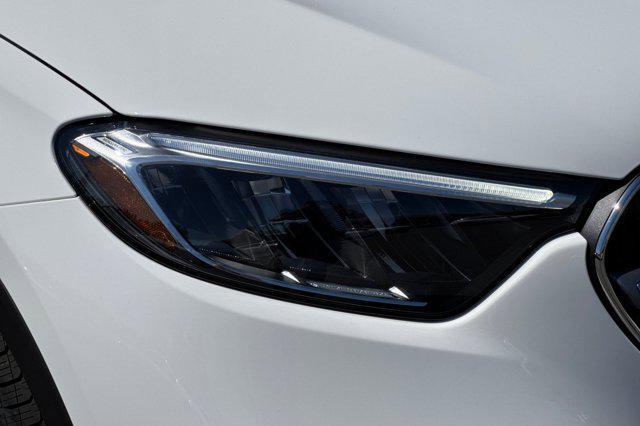 new 2025 Mercedes-Benz GLC 350e car, priced at $61,895