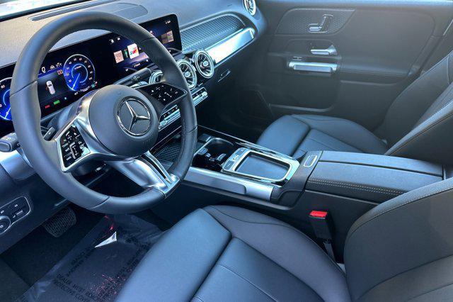 new 2024 Mercedes-Benz EQB 300 car, priced at $61,595