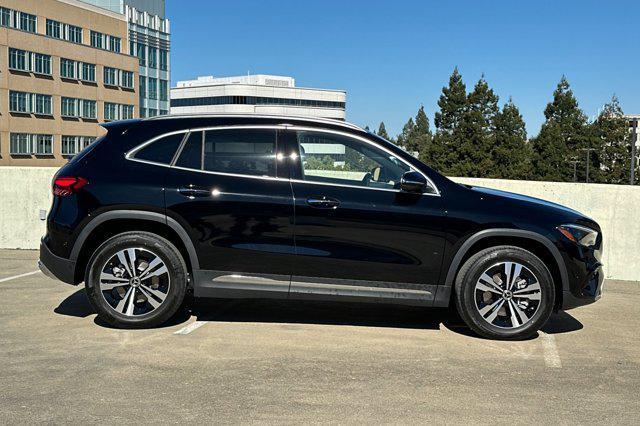 new 2025 Mercedes-Benz GLA 250 car, priced at $44,345