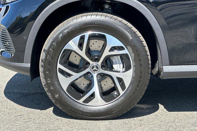 new 2026 Mercedes-Benz GLC 350e car