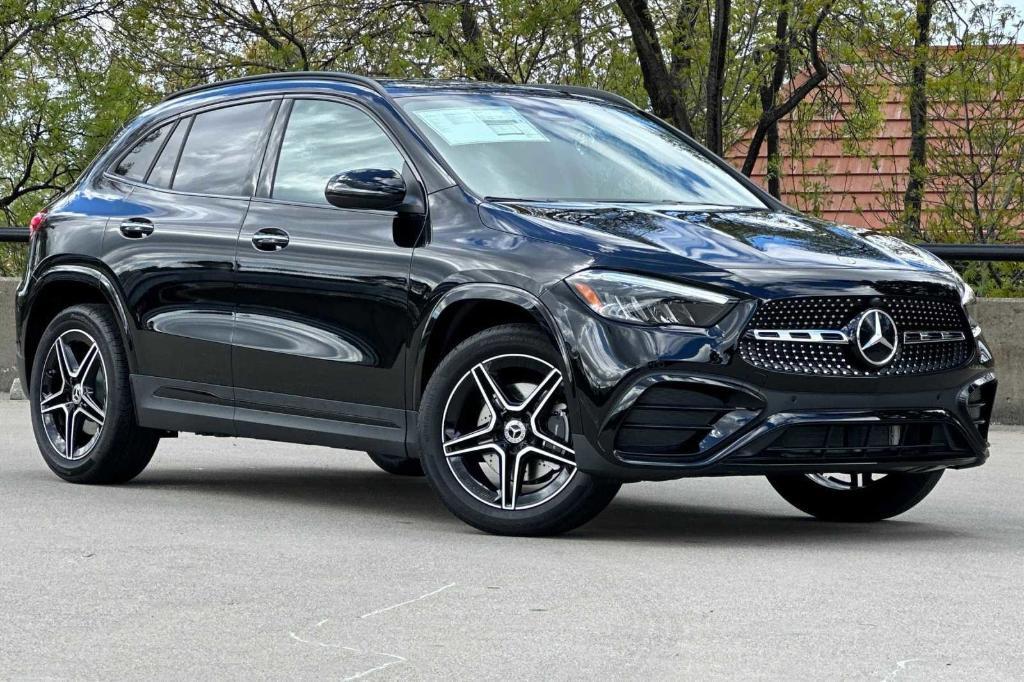 new 2024 Mercedes-Benz GLA 250 car, priced at $51,725