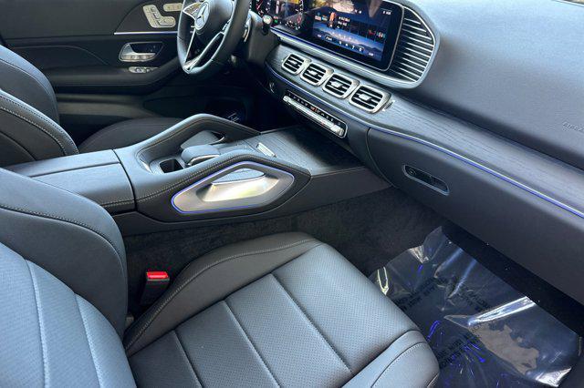 new 2025 Mercedes-Benz GLE 450e car