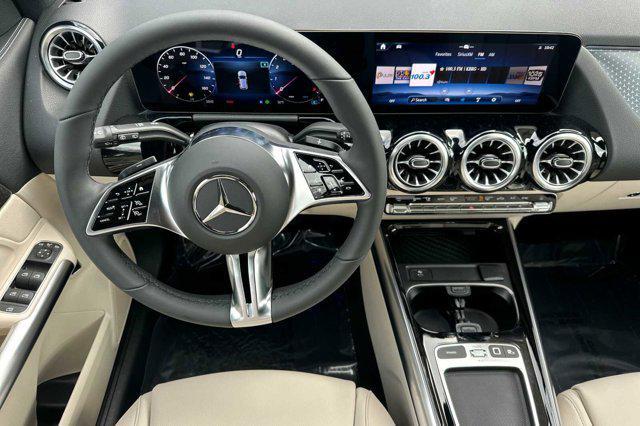 new 2025 Mercedes-Benz GLA 250 car, priced at $48,795